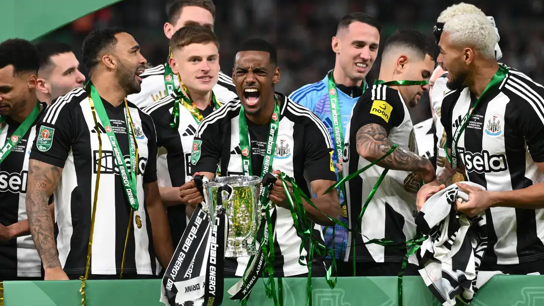 Arsenal và Barcelona đều mong muốn có sự phục vụ của tiền đạo này